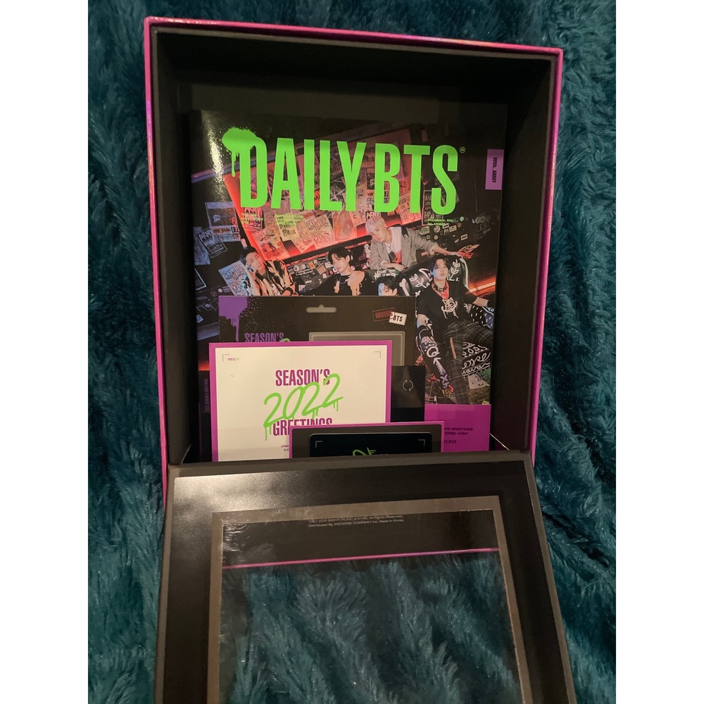 BTS 2022 Season's Greetings Official Box Set Daily BTS Photobook Weverse K-Pop - Picture 2 of 4